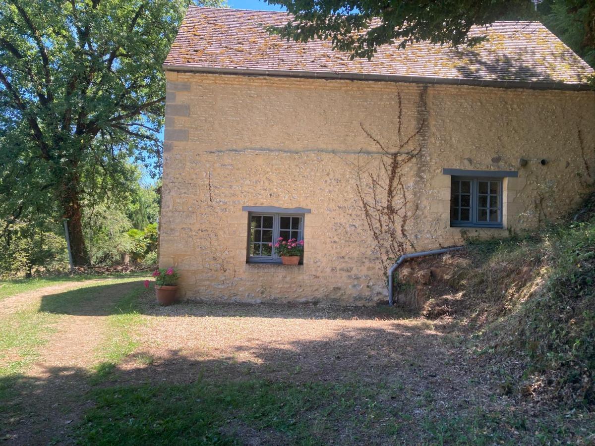 Logis Des 4 Fees Et Son Bain Nordique Villa Sainte-Nathalène Eksteriør billede