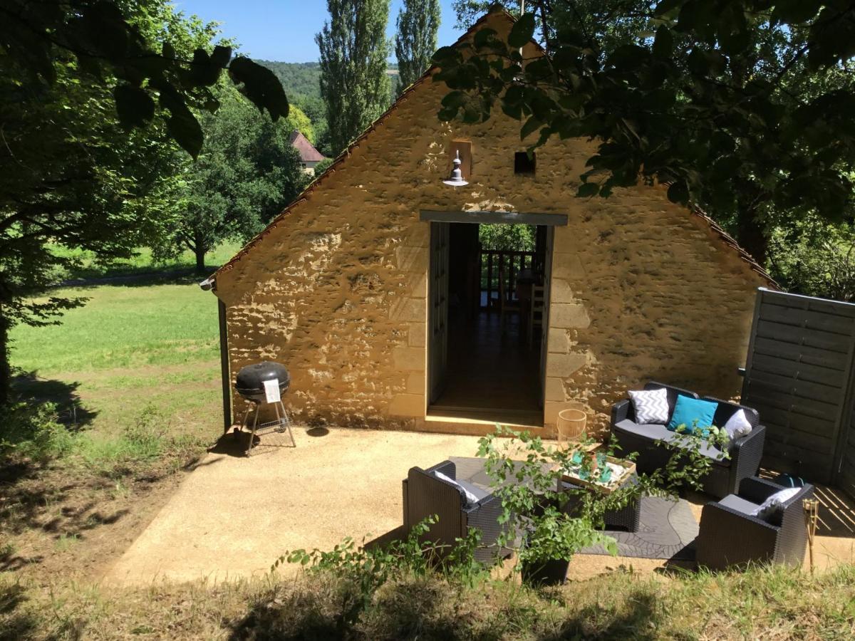 Logis Des 4 Fees Et Son Bain Nordique Villa Sainte-Nathalène Eksteriør billede