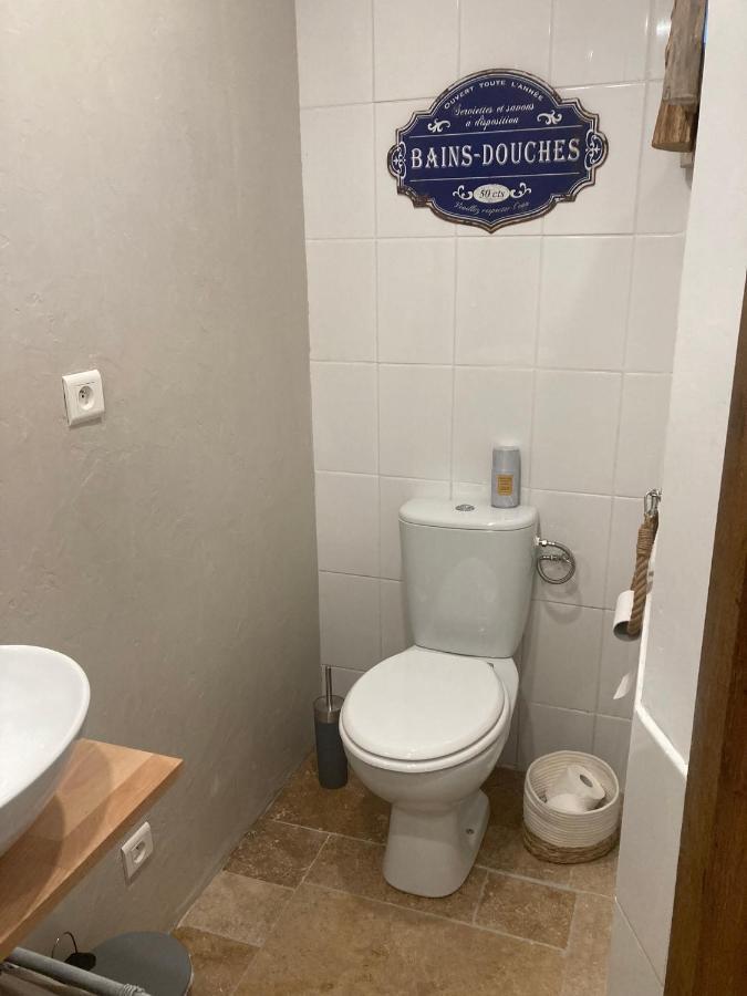 Logis Des 4 Fees Et Son Bain Nordique Villa Sainte-Nathalène Eksteriør billede